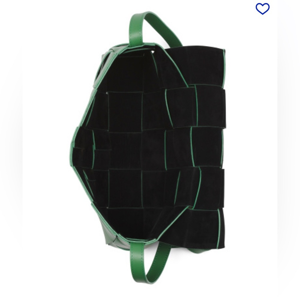 Isadora Made in Italy Kelly Green Woven Leather Crossbody Bag - Picture 6 of 17